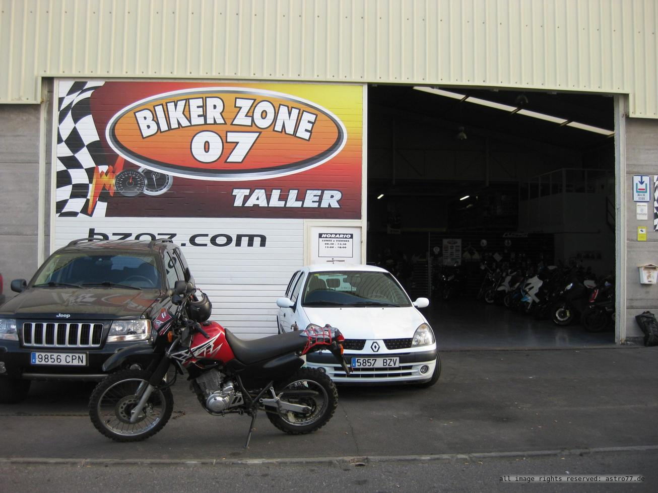 Tenerife Cave houses